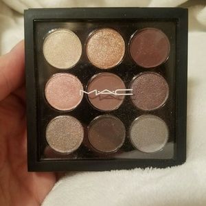 MAC Cosmetics Solar Glow x9 Eyeshadow palette New